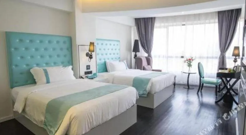 Bed in Xana Lite Guangzhou Shixi Metro Station