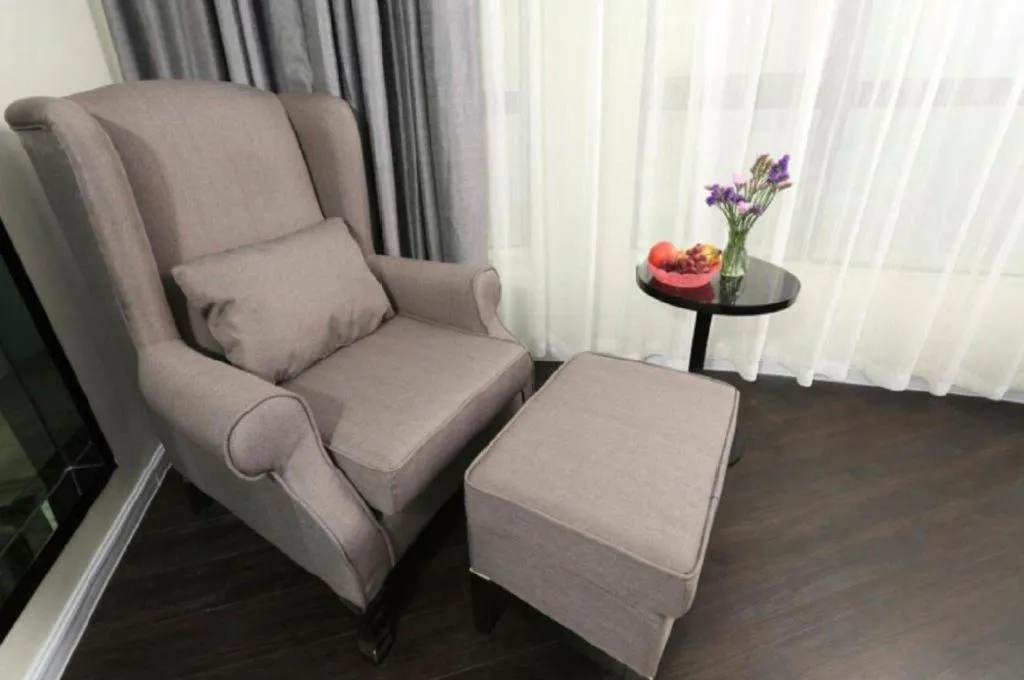 Xana Lite Guangzhou Shixi Metro Station