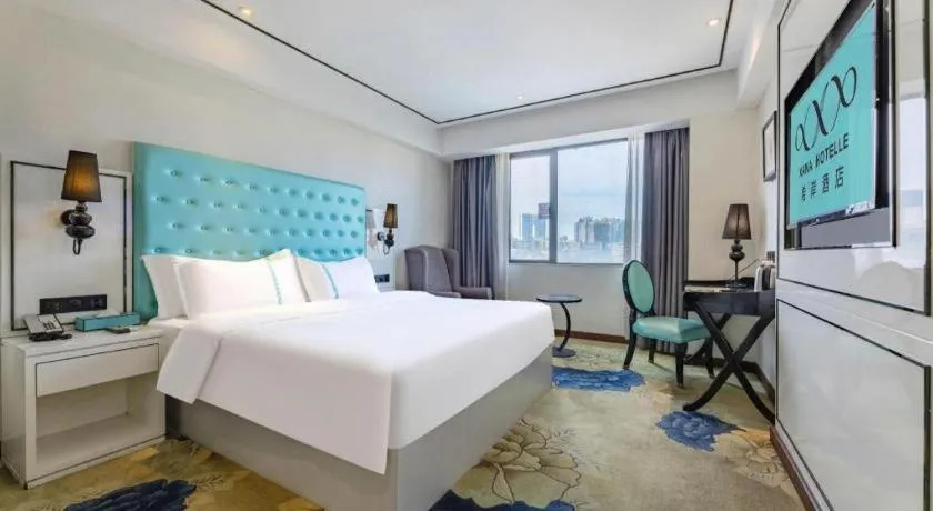 Bed in Xana Lite Guangzhou Shixi Metro Station