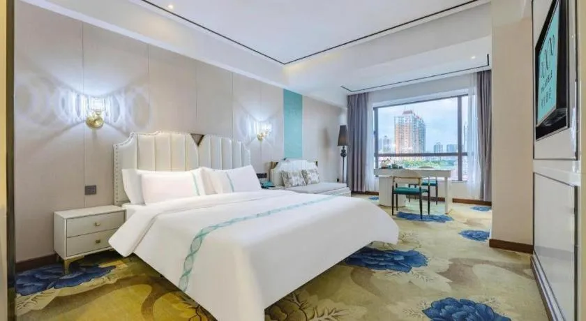 Bed in Xana Lite Guangzhou Shixi Metro Station