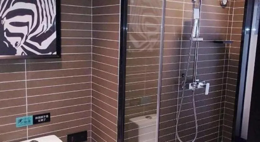 Xana Hotelle Jinan Daminghu North Gate