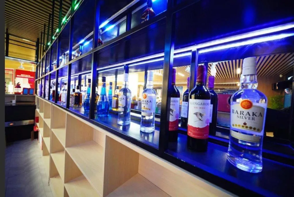 Xana Hotelle Jinan Daminghu North Gate