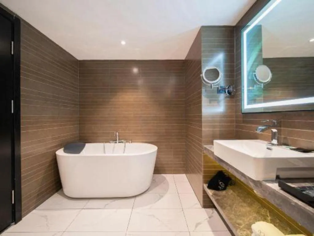 Xana Hotelle Jinan Daminghu North Gate