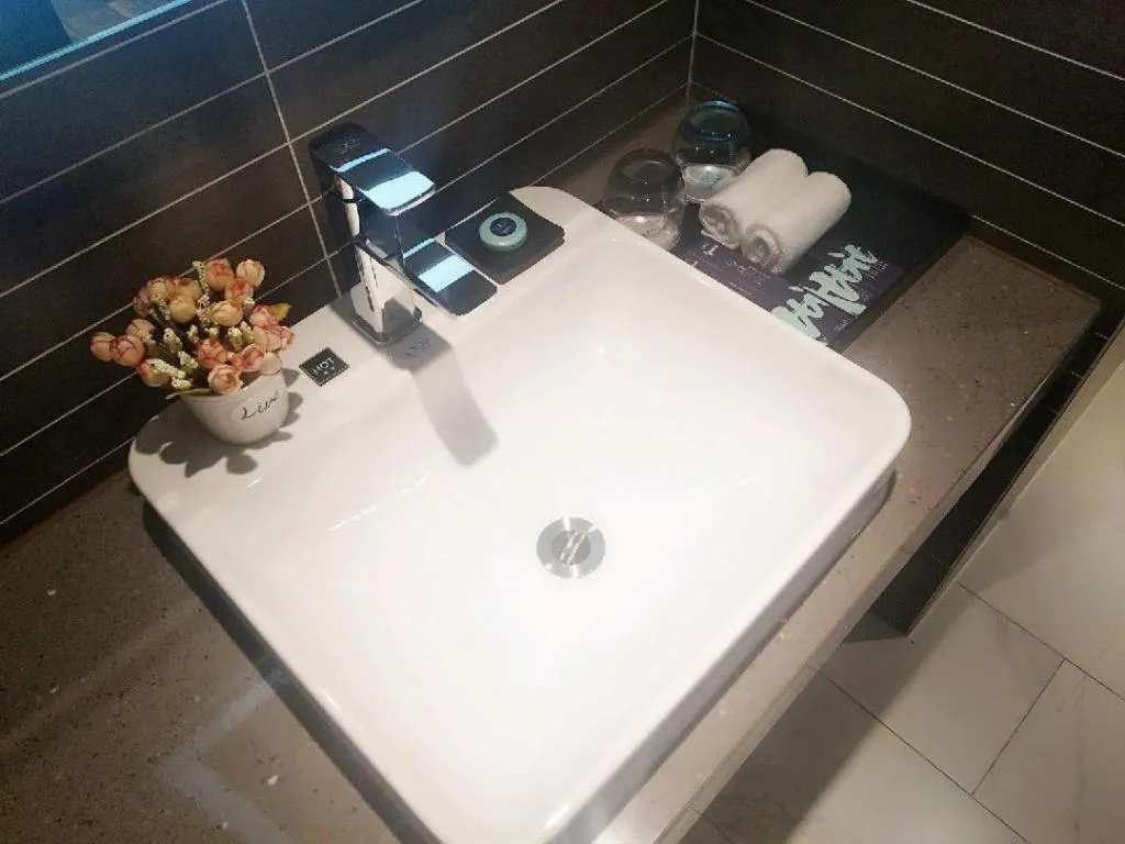 Xana Hotelle Jinan Daminghu North Gate