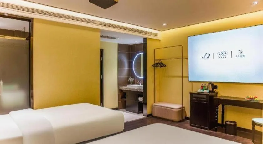 Bed in Xana Hotelle Beijing Olympic Park South Lishuiqiao Metro Station