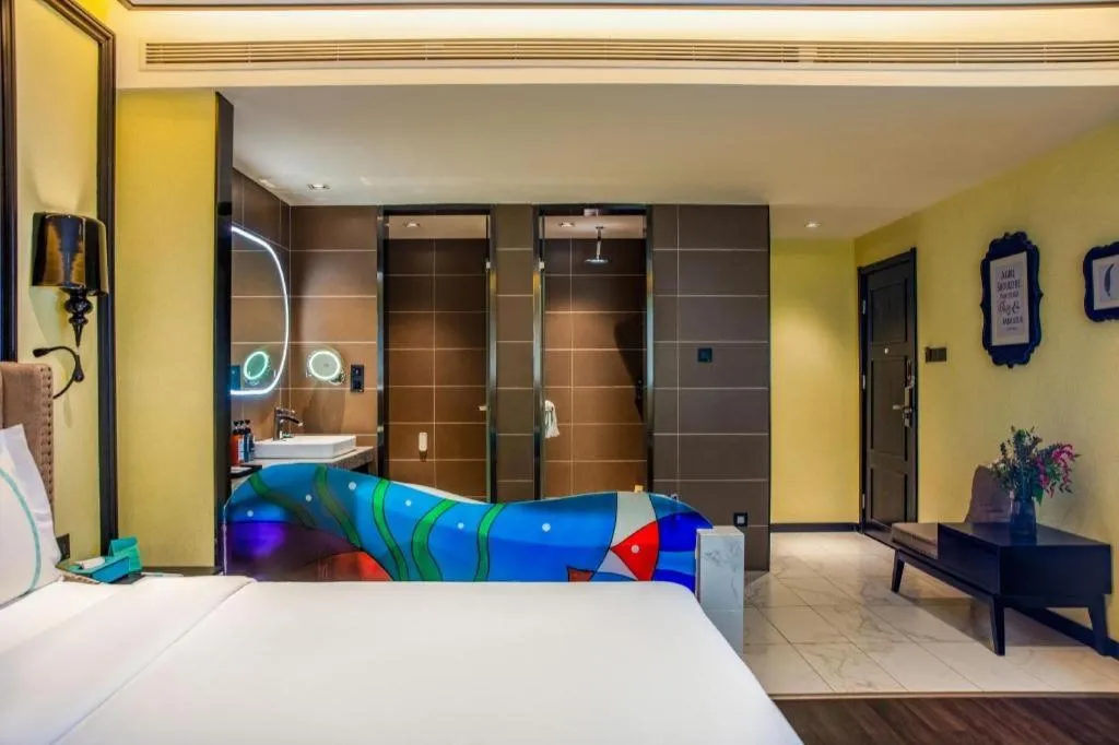 Bed in Xana Hotelle Beijing Olympic Park South Lishuiqiao Metro Station