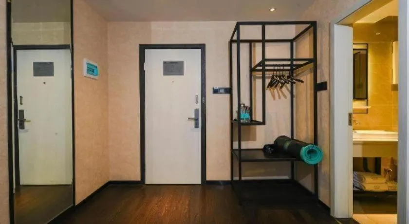 Xana Lite Ganzi Luding YanAn Road