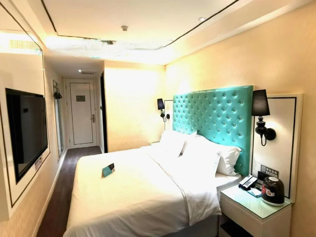 Bed in Xana Lite Korla Shihua Avenue Longquehe