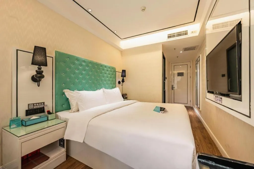 Bed in Xana Lite Korla Shihua Avenue Longquehe