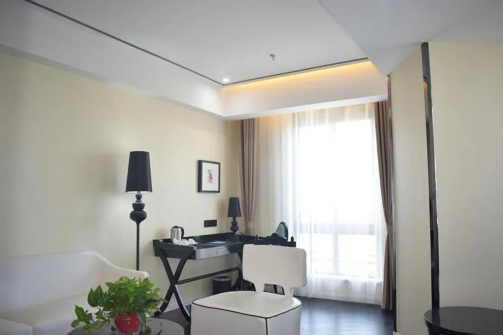 Xana Lite Hefei Railway South Station