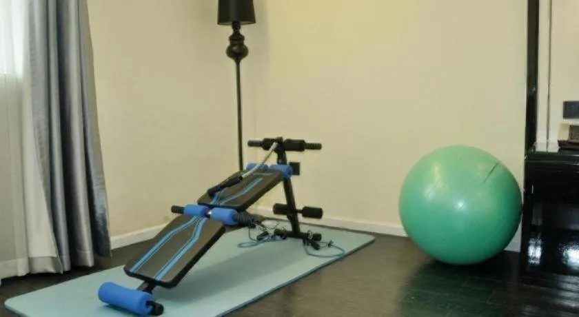 Xana Hotelle Neijiang City Center Branch