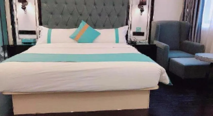 Bed in Xana Hotelle Neijiang City Center Branch