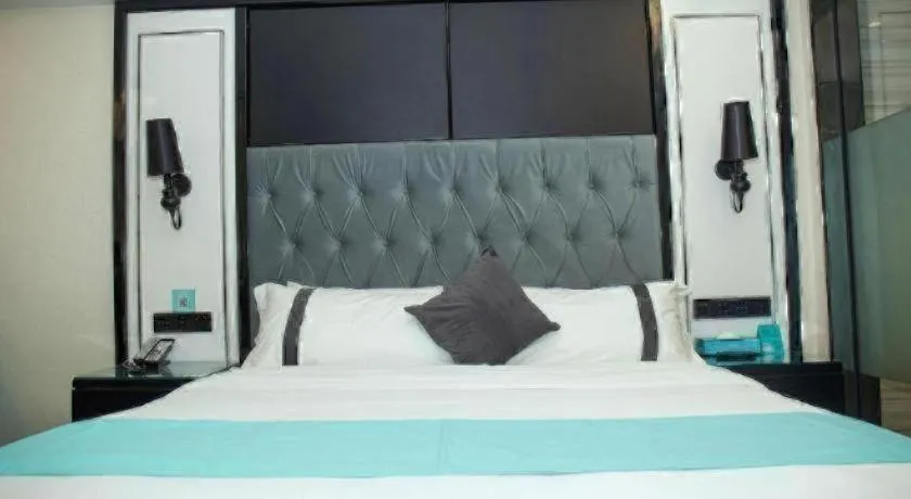 Bed in Xana Hotelle Neijiang City Center Branch