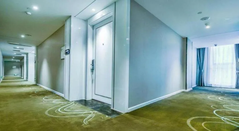 Xana Hotelle Neijiang City Center Branch