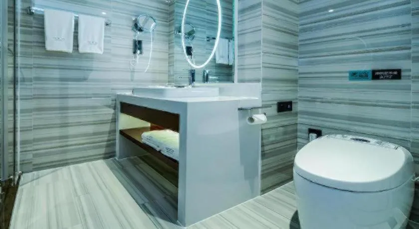 Xana Hotelle Neijiang City Center Branch