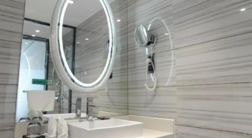 Xana Hotelle Neijiang City Center Branch