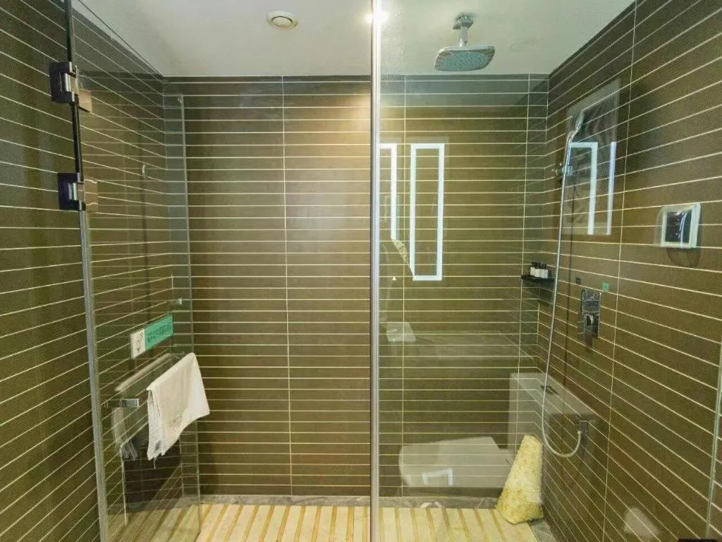 Xana Lite Korla Xiangli Avenue Food Street