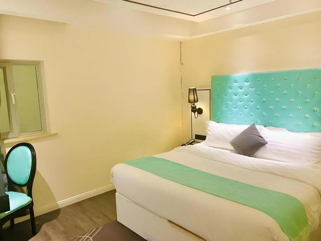 Bed in Xana Lite Korla Xiangli Avenue Food Street