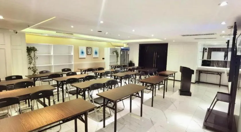 Xana Lite Guiyang Huaguoyuan Shuangzi Towers