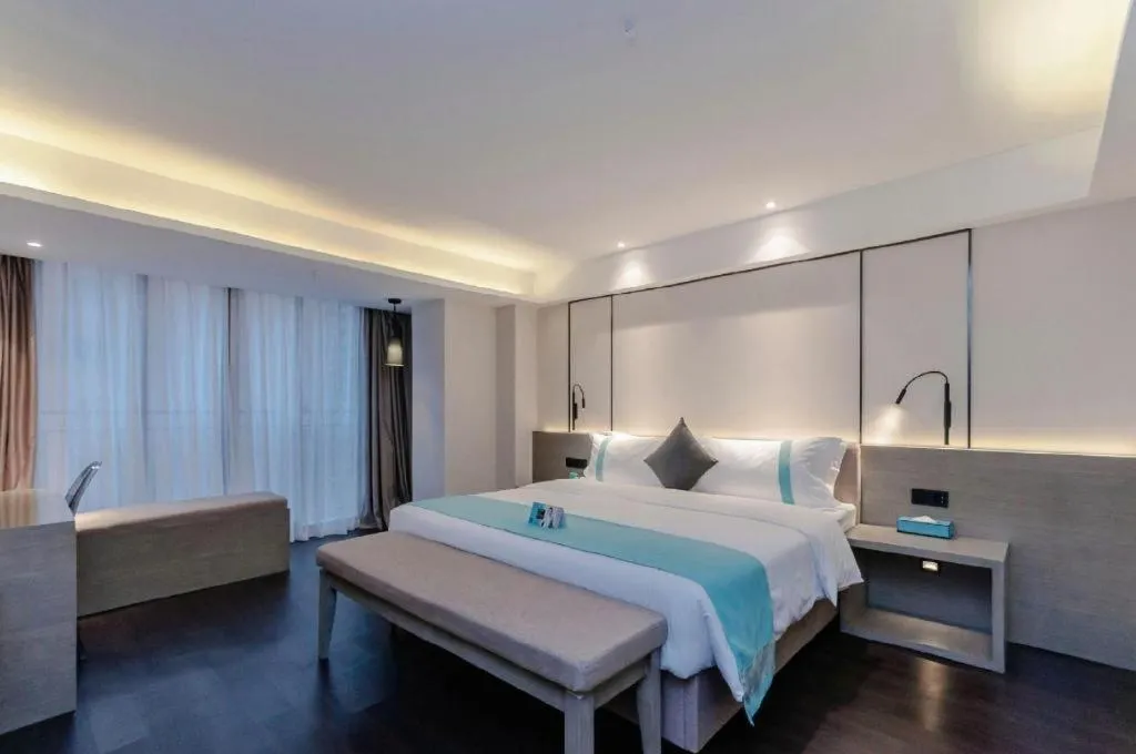 Bed in Xana Lite Guiyang Huaguoyuan Shuangzi Towers