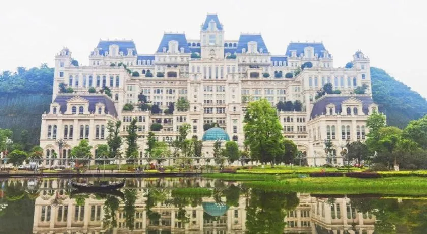 Xana Lite Guiyang Huaguoyuan Shuangzi Towers