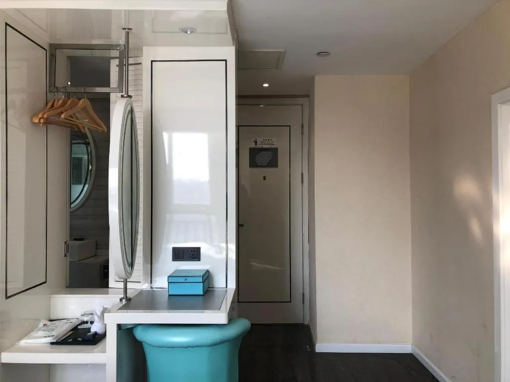 Xana Lite Neijiang Zizhong Shanghehui Branch