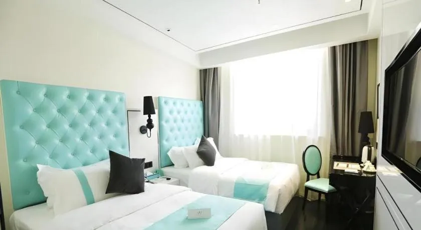 Bed in Xana Lite·Dunhua Railway Station