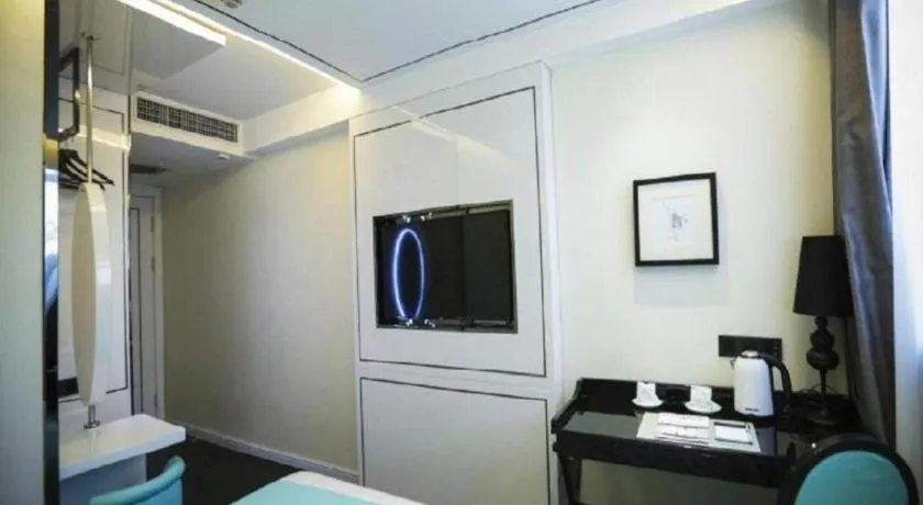 Xana Lite·Dunhua Railway Station