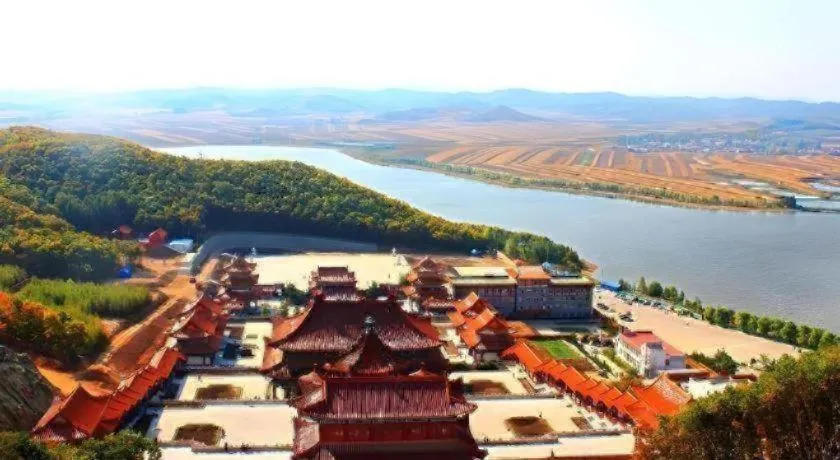 Xana Lite·Dunhua Railway Station