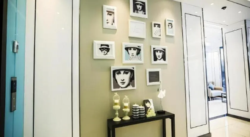 Xana Lite·Dunhua Railway Station