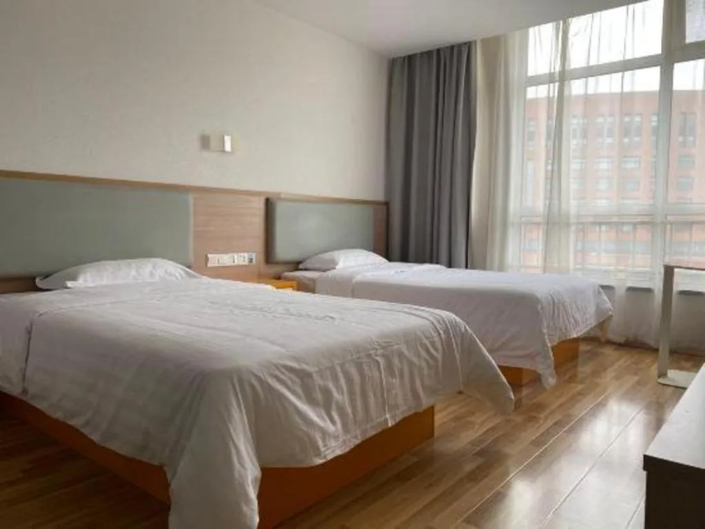 Bed in 7Days Inn Tianjin Airport NO.1 Bridge Branch