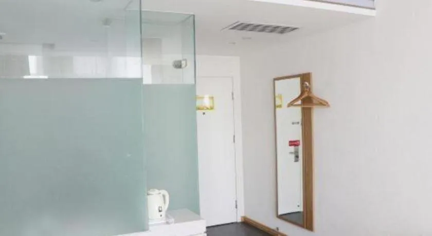 7Days Inn Tianjin Airport NO.1 Bridge Branch