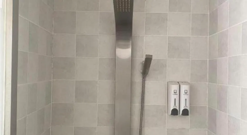 7Days Inn Tianjin Airport NO.1 Bridge Branch