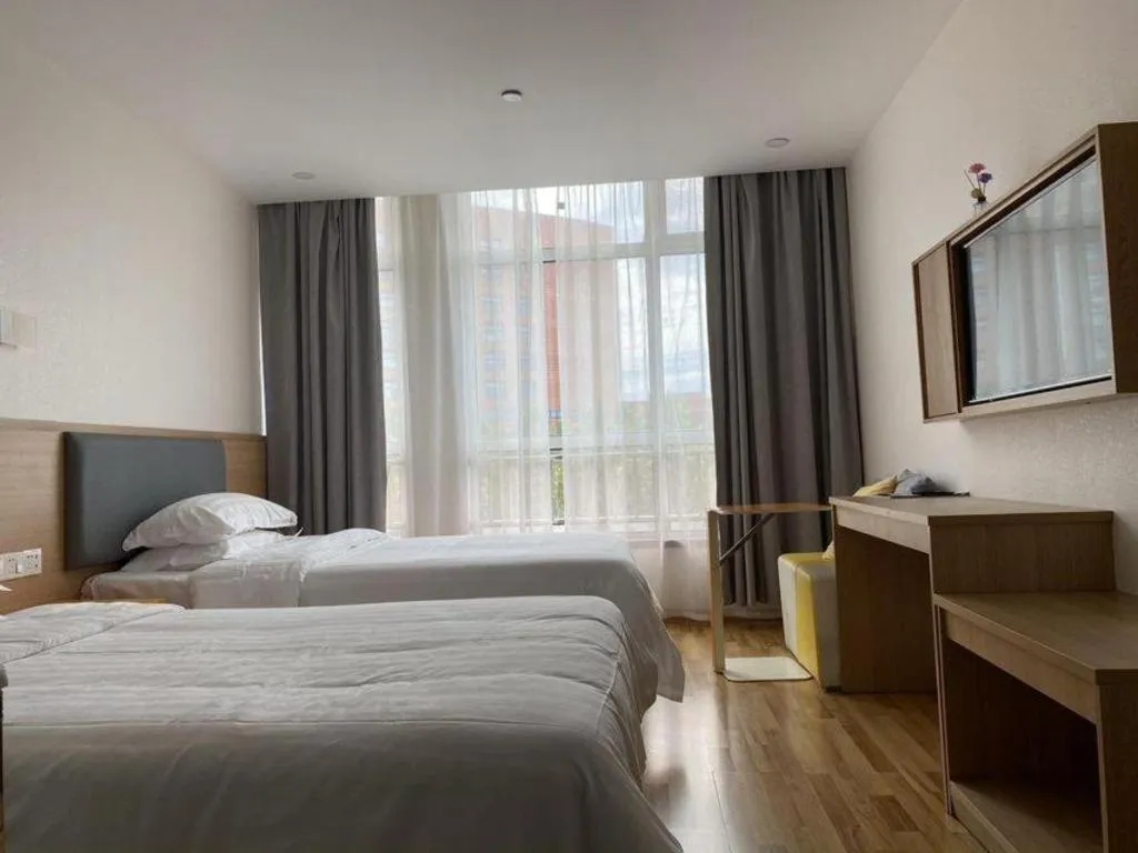 Bed in 7Days Inn Tianjin Airport NO.1 Bridge Branch