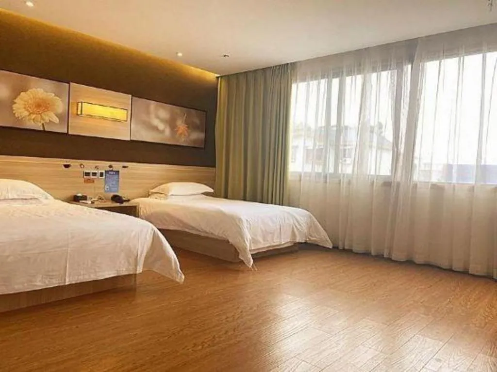 Bed in IU Hotel Chongqing Jiangbei International Airport