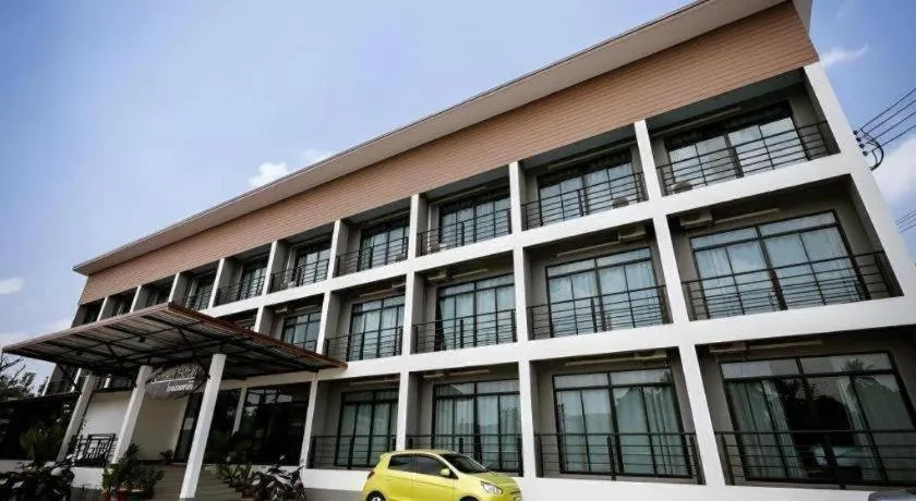 Pornsiri Hotel Sisaket