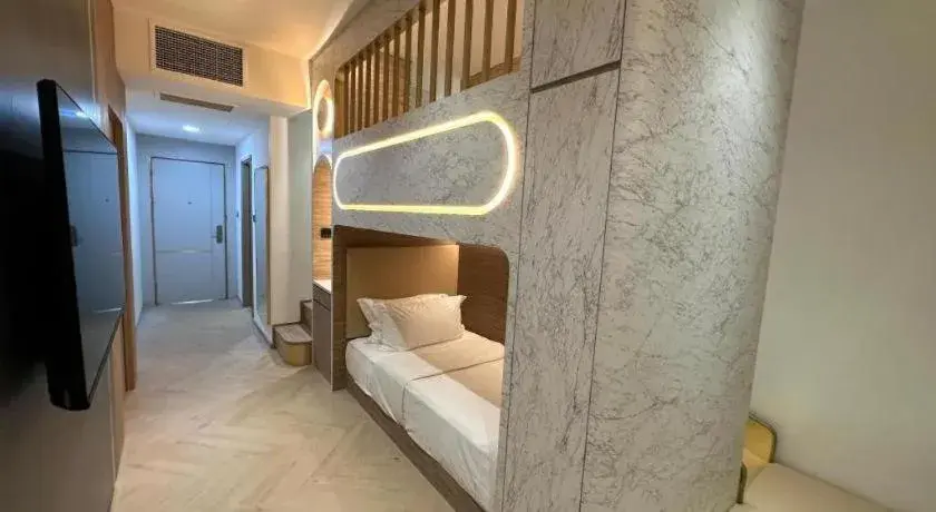 Bed in Grand City Hotel Bed in Grand City Hotel