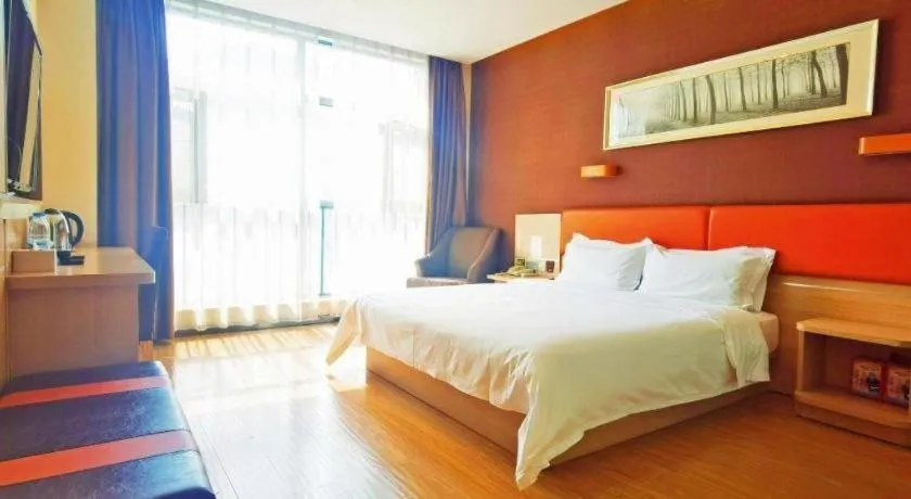 Bed in 7Days Premium Yichang Railway Station East