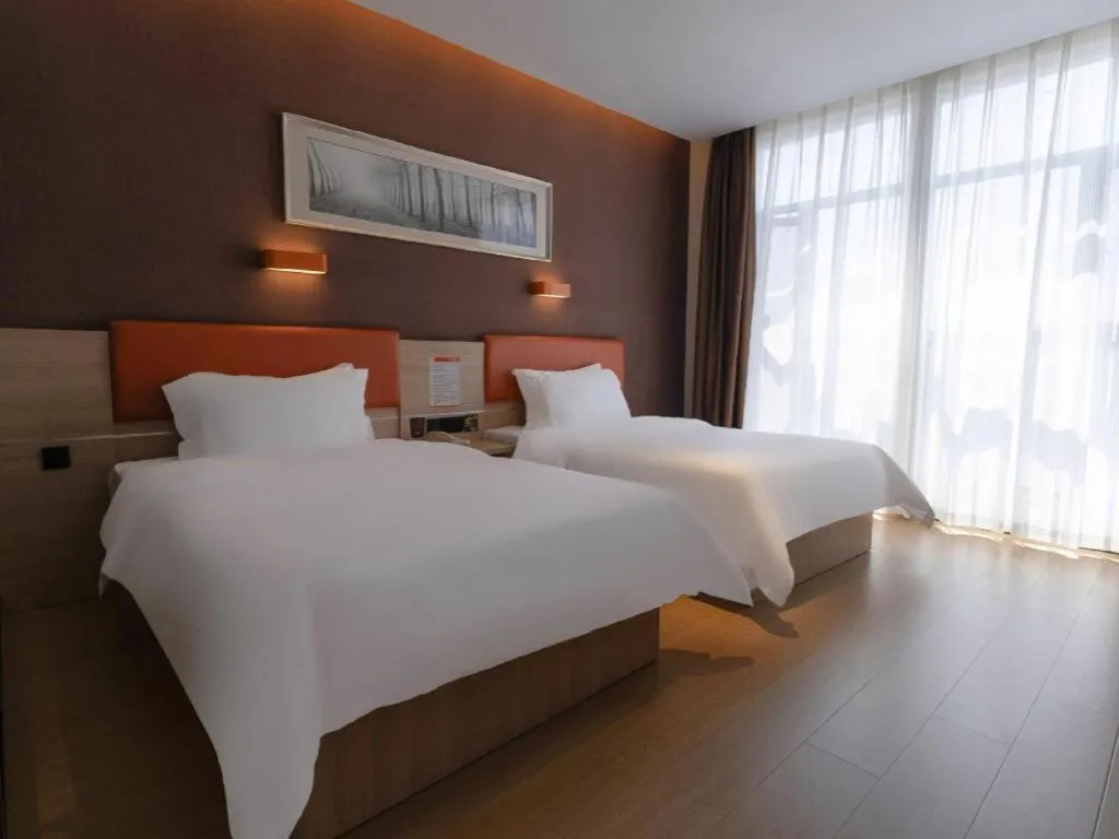 Bed in 7Days Premium Yichang Railway Station East