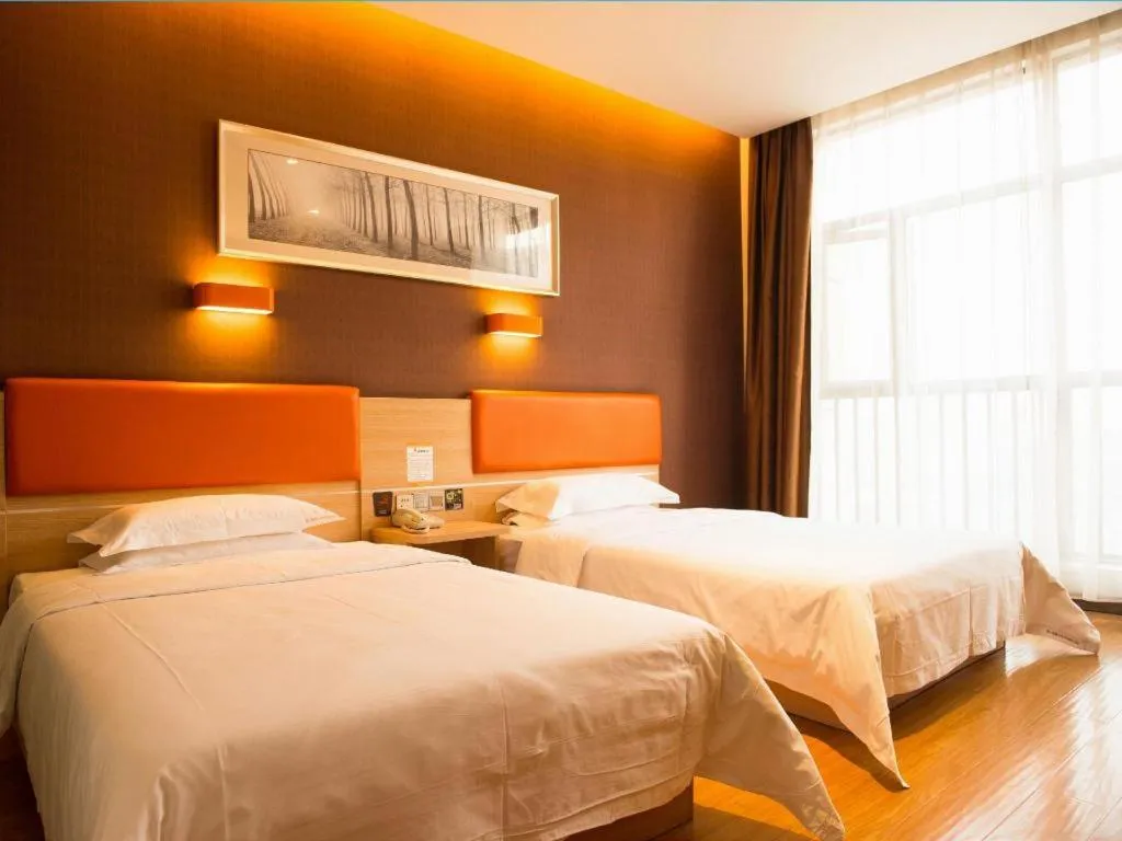 Bed in 7Days Premium Yichang Railway Station East
