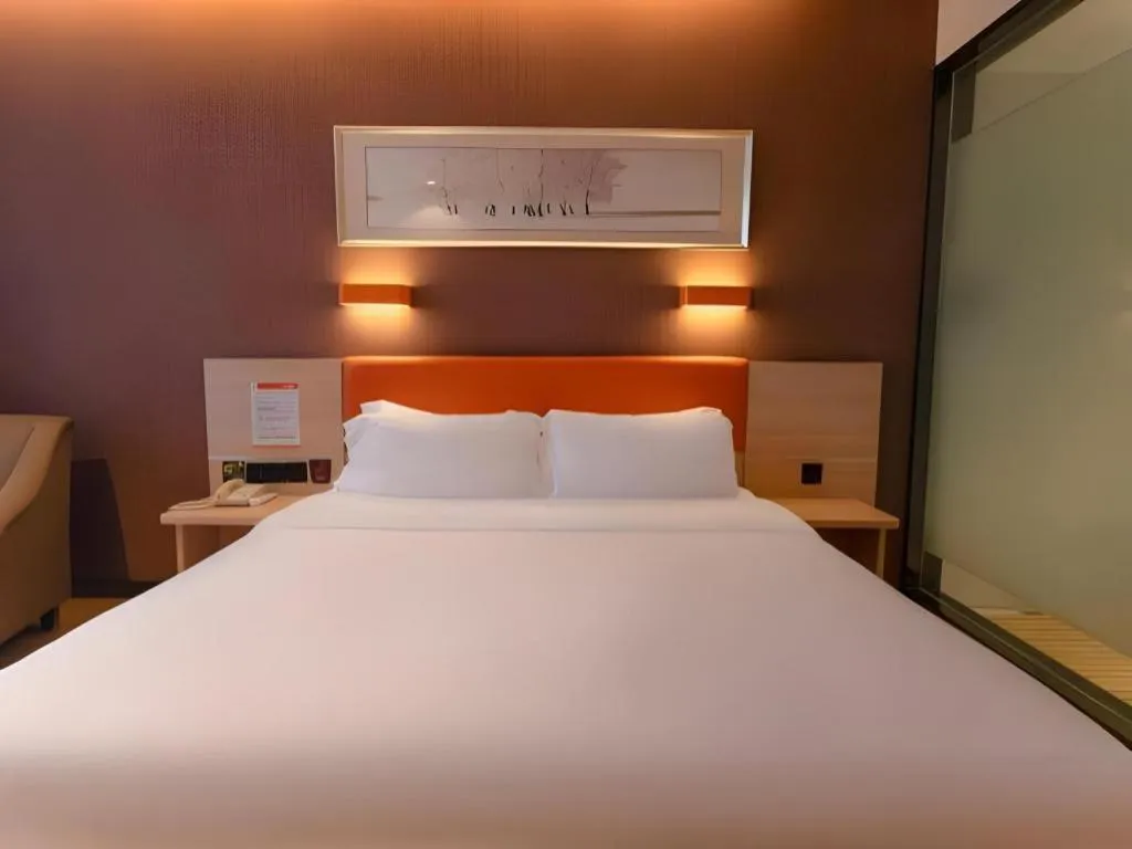 Bed in 7Days Premium Yichang Railway Station East