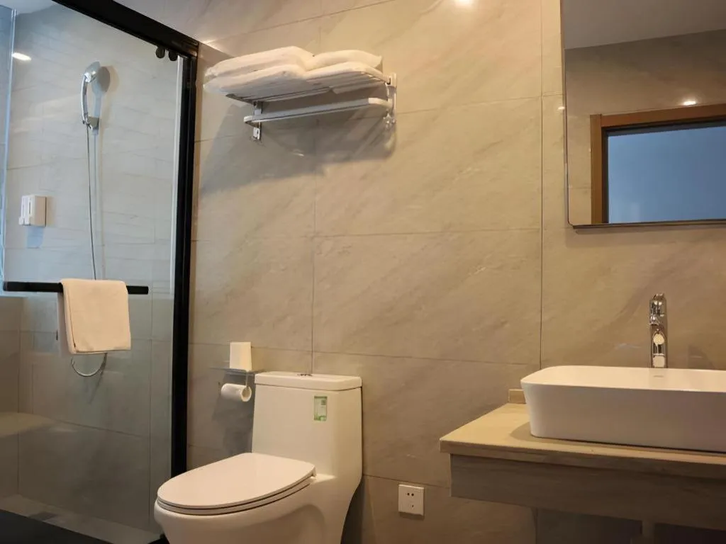 7Days Premium Yichang Railway Station East