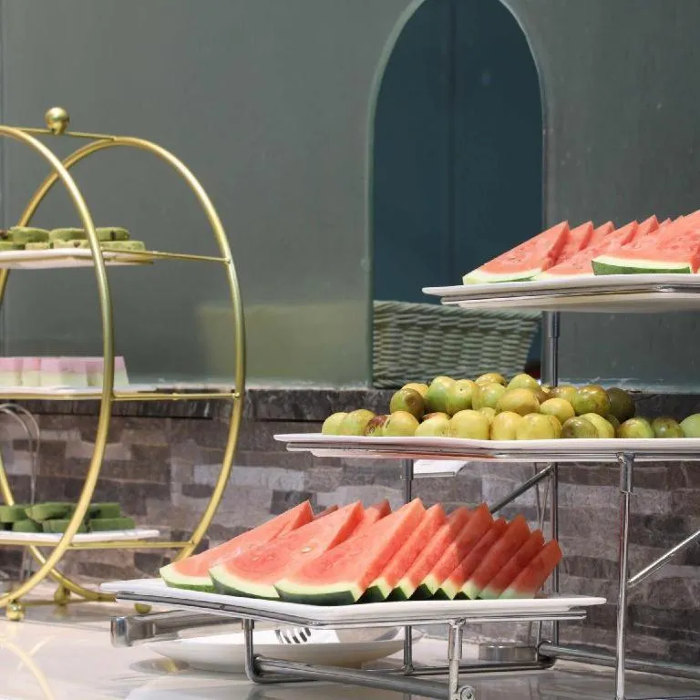 7Days Premium Yichang Railway Station East