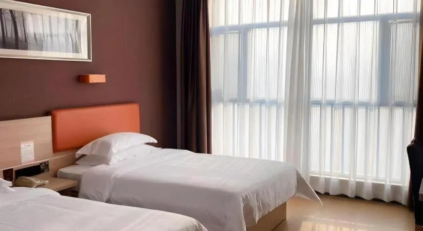 Bed in 7Days Premium Yichang Railway Station East
