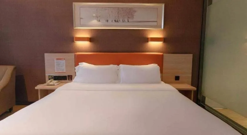 Bed in 7Days Premium Yichang Railway Station East