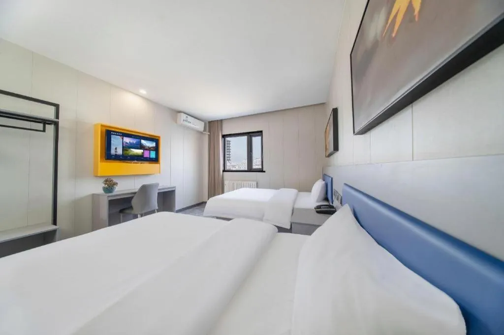 Bed in 7 Days Inn Tai'an Dongpingxi Hualian