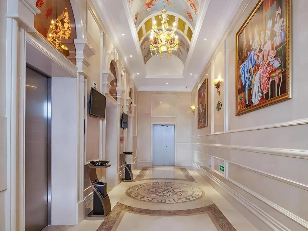 Vienna International Hotel Kunming Guangfu Road Aegean Shopping Center