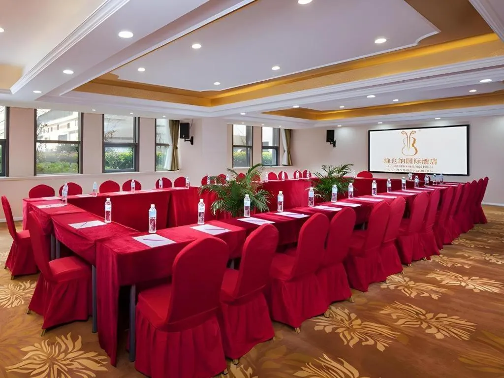 Vienna International Hotel Kunming Guangfu Road Aegean Shopping Center