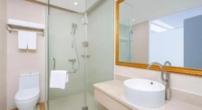 Vienna International Hotel Kunming Guangfu Road Aegean Shopping Center