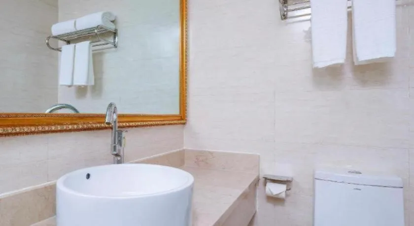 Vienna International Hotel Kunming Guangfu Road Aegean Shopping Center